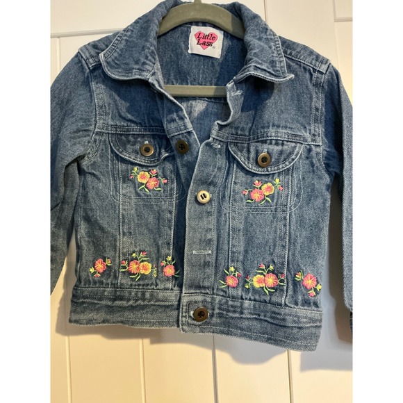 Little Lass Girls Denim Jacket Embroidered Flowers Blue Size 3T - Picture 3 of 5